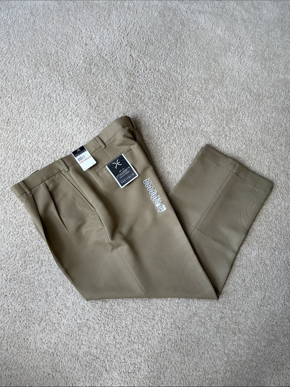 Perry Ellis Khaki Men's Pleated Dress Pants